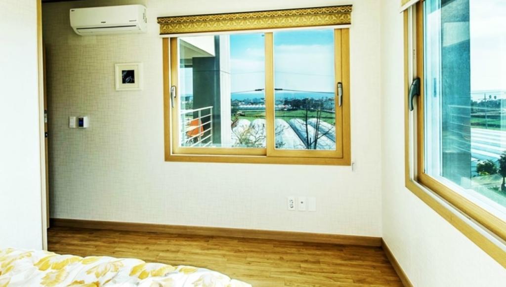 Villamerci Seogwipo Bagian luar foto